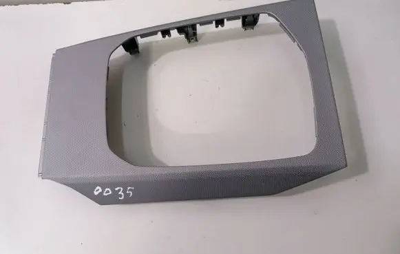 BMW 3 G20 G21 Other center console (tunnel) element 6806780