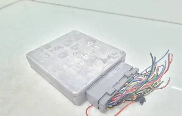 Ford Focus Engine control unit/module 1S4F12A650AE