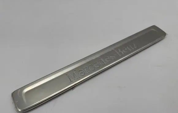 Mercedes-Benz GLC C254 Front sill (body part) A2066801801