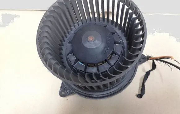 Ford Mondeo Mk III Heater fan/blower 1S7H18456AC BK6JA