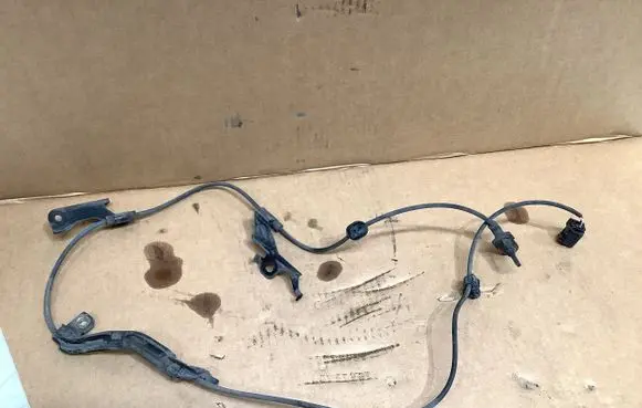 Toyota Prius (XW50) ABS brake wheel speed sensor