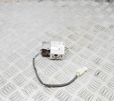 Air conditioning (A/C) expansion valve