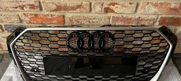 Audi A5 Front grill 8W6853651 8W6853651BL