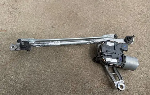 Audi A4 S4 B9 8W Front wiper linkage and motor 8W1955023C 8W1955119B