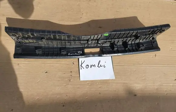 Volkswagen Golf VII Trunk/boot sill cover protection 5G9863459