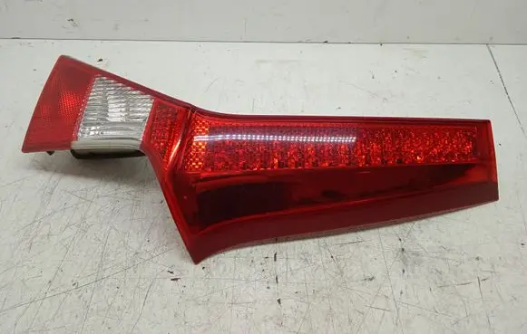 Volvo V70 Tailgate rear/tail lights 164394R2