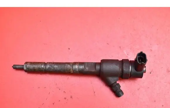 Fuel injector