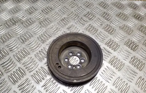 Skoda Octavia Mk2 (1Z) Crankshaft pulley 06F105243J