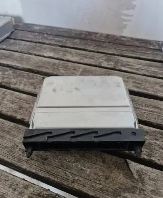 Volvo S80 Engine control unit/module 0281001776