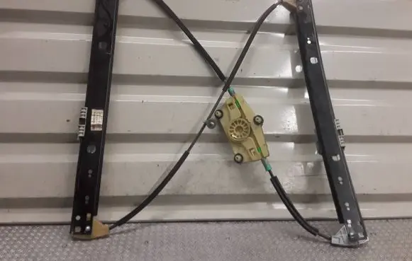 Audi Q7 4L Rear window lifting mechanism without motor 4L0839462A