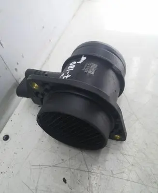 Audi A3 S3 8L Mass air flow meter 138351