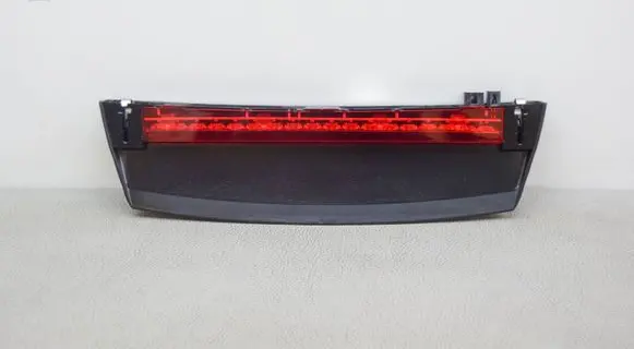 Audi A6 S6 C7 4G Third/center stoplight 4G5945097