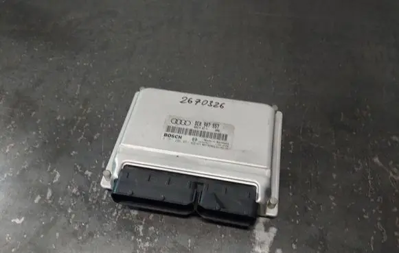 Audi A4 S4 B6 8E 8H Engine control unit/module 8E0907557 0261206051