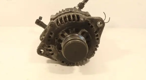 Opel Astra H Generator/alternator A2066