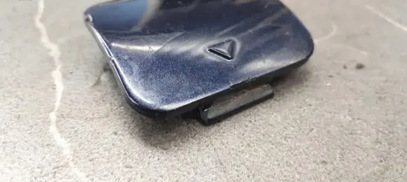 BMW 7 E38 Tow hook cap/cover 812541