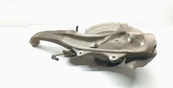 BMW 5 GT F07 Front wheel hub spindle knuckle