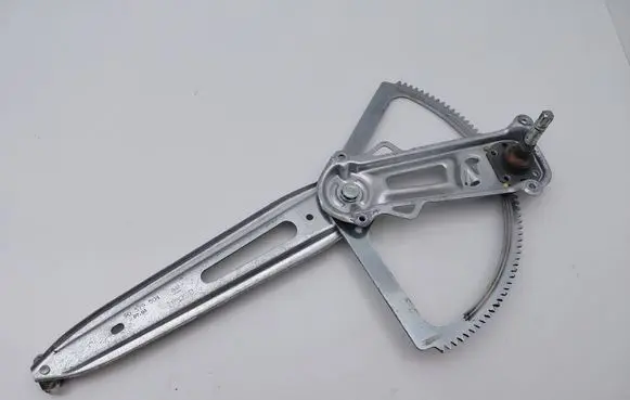 Opel Zafira A Rear door manual window regulator 90579504