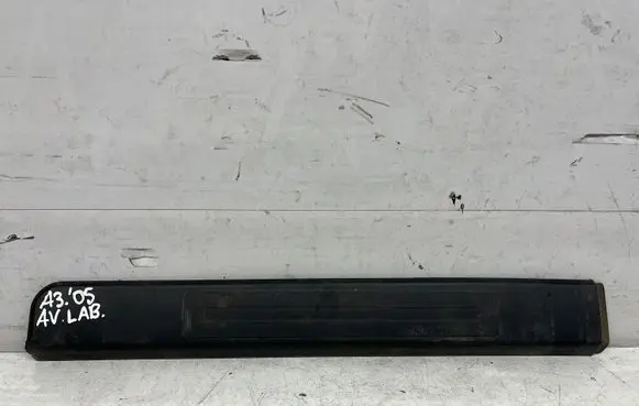 Audi A3 S3 8P Front sill trim cover 8P4853658E 8P4853558C 8P4853558D