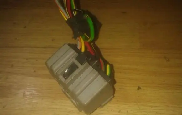 Ford Mondeo MK II Ignition lock contact 98ab11572be