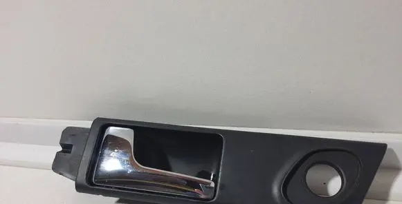 Audi A6 S6 C4 4A Rear door interior handle 4A0839019