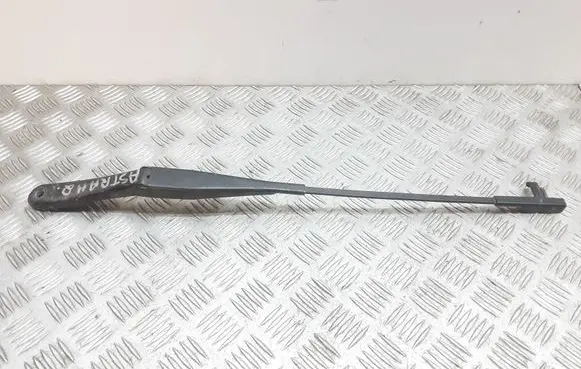 Opel Astra H Front wiper blade arm 13111221