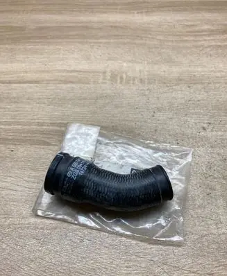 Smart ForTwo I Turbo air intake inlet pipe/hose 0001472V004 A6601410104