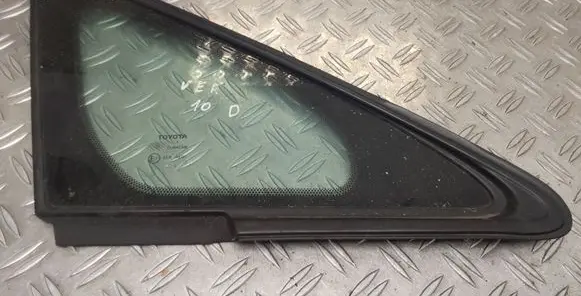 Toyota Verso Front triangle window/glass 43R00097