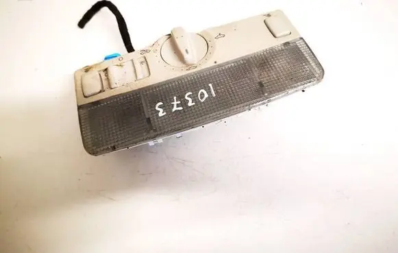 Volkswagen PASSAT B5 Front seat light 3b0947105a