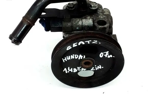 Hyundai Getz Power steering pump 5771101C580 61173