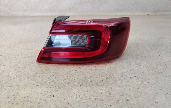 Renault Talisman Rear/tail lights