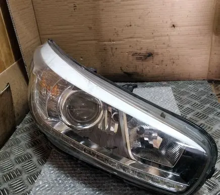 KIA Ceed Headlight/headlamp