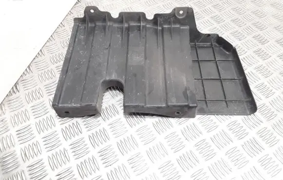Hyundai i30 Front underbody cover/under tray 29120A6700