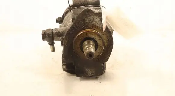 Renault Megane II Fuel injection high pressure pump 8200057225
