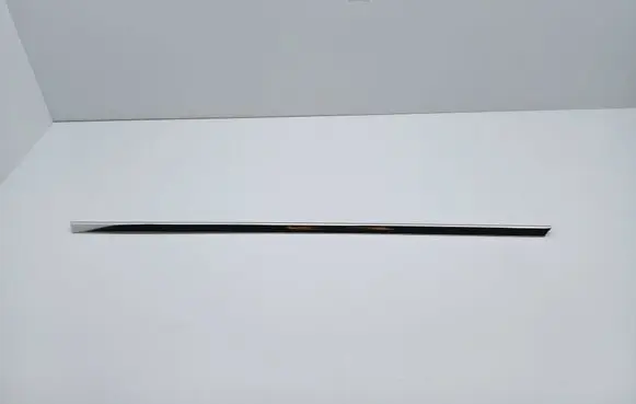 BMW 5 E39 Rear door windshield rail 