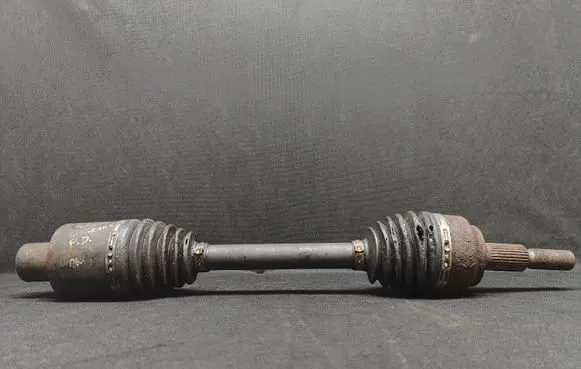 Jeep Grand Cherokee (WK) Front driveshaft