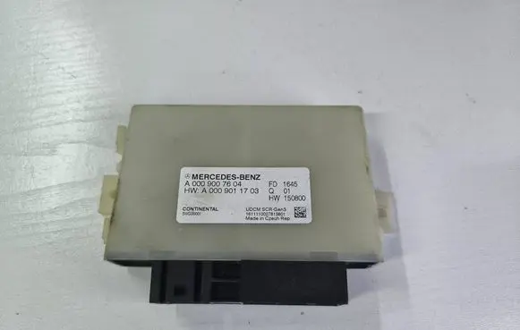 Mercedes-Benz C W205 Reducing agents exhaust control unit A0009007604 A0009011703