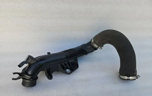 Audi A4 S4 B8 8K Intercooler hose/pipe 8K0145673L 038906051C