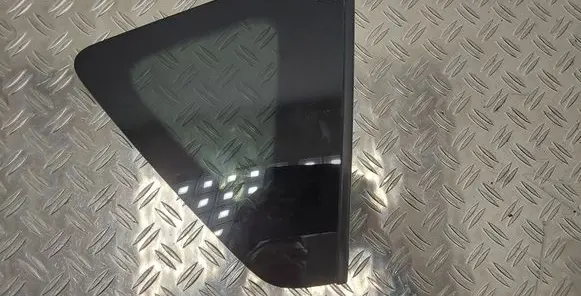 Toyota Verso Rear side window