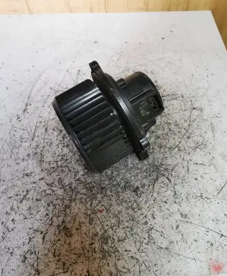 KIA Carens I Heater fan/blower 2K27