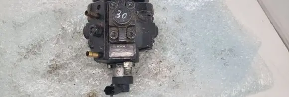 Opel Zafira B Fuel injection high pressure pump 55209063