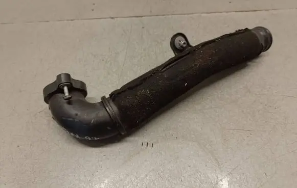 Intercooler hose/pipe