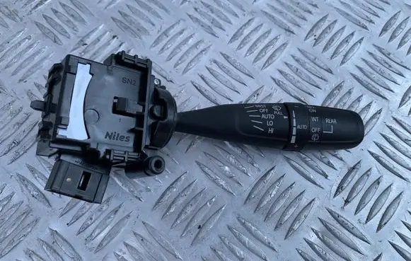 Suzuki SX4 S-Cross Headlight wiper switch 