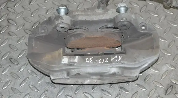 Mercedes-Benz CLS C257 Front brake caliper