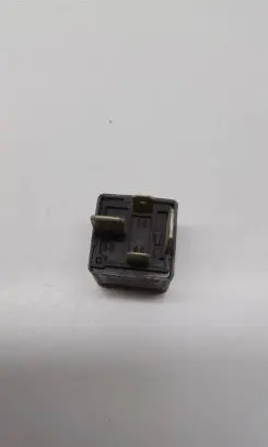 Volkswagen Sharan Other relay 8D0951253 370