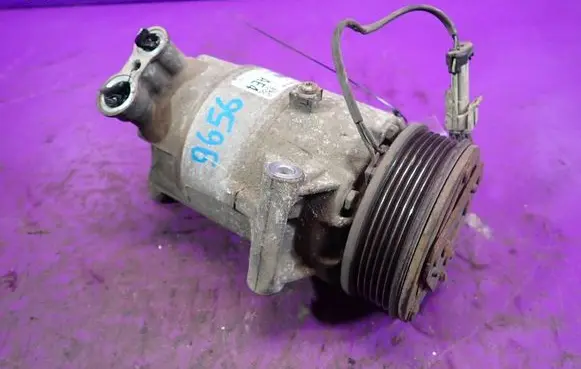 Opel Astra H Air conditioning (A/C) compressor (pump) 