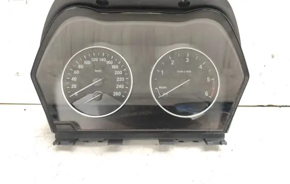 BMW X1 F48 F49 Speedometer (instrument cluster) 9295446 10327449 6804957