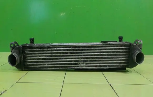 Land Rover Discovery 3 - LR3 Intercooler radiator L25951 PML500010