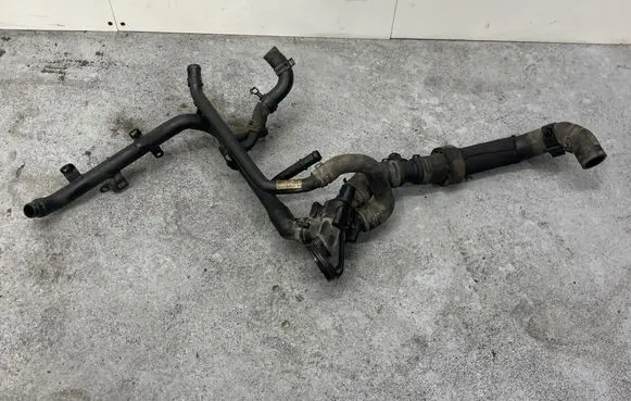 Volkswagen Transporter - Caravelle T5 Engine coolant pipe/hose 03l121111af 03l121064