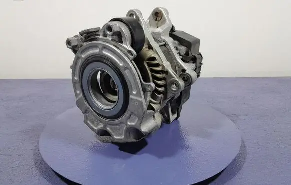 Alfa Romeo 33 Generator/alternator C3TB5291D