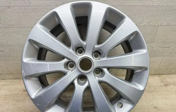 Opel Astra J R17 alloy rim OP044